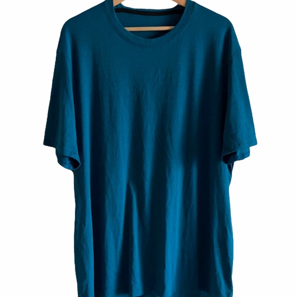 lululemon athletica Other - Men’s Lululemon t-shirt